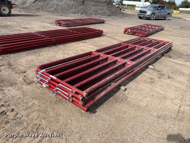 image for item EX1516 (5) 16' livestock gates