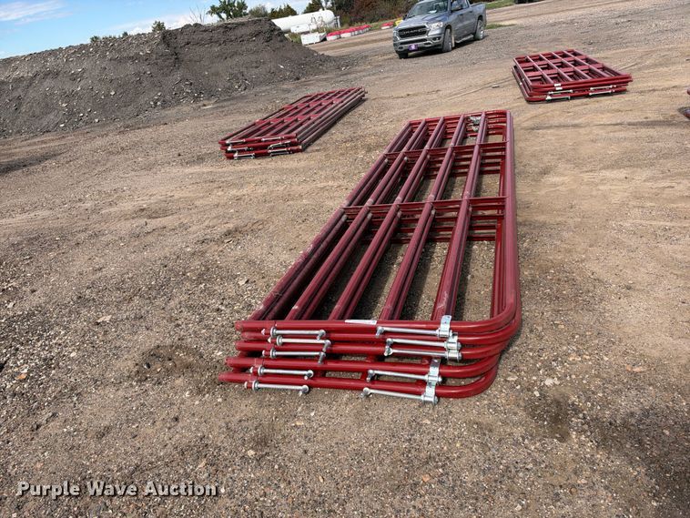 image for item EX1518 (5) 16' livestock gates