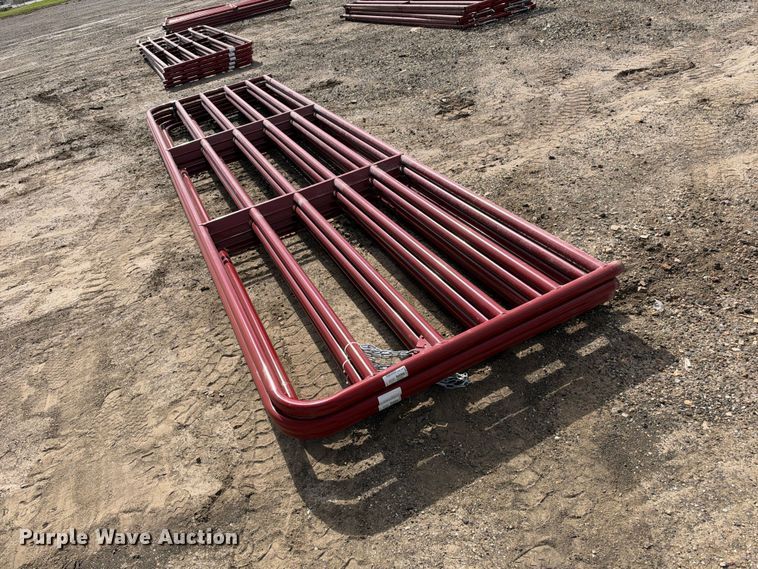 image for item EX1518 (5) 16' livestock gates