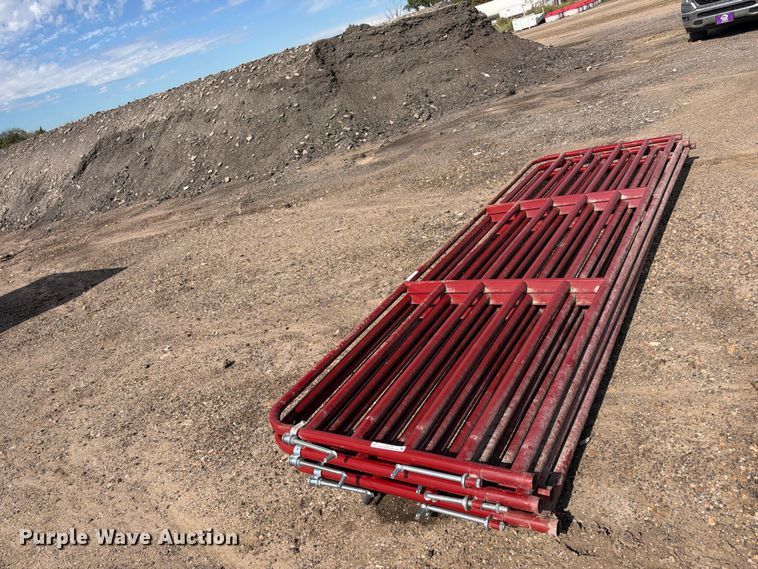 image for item EX1520 (5) 14' livestock gates