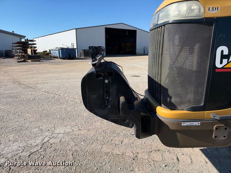 image for item EX2351 2002 Challenger MT765 tractor