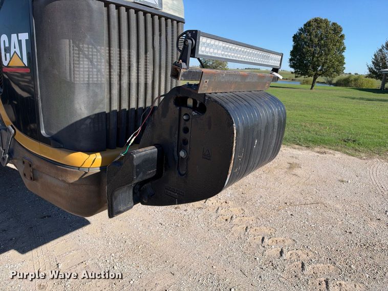 image for item EX2351 2002 Challenger MT765 tractor