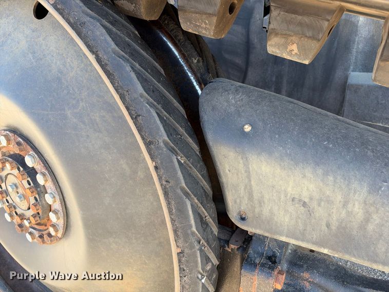 image for item EX2351 2002 Challenger MT765 tractor