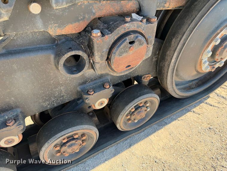 image for item EX2351 2002 Challenger MT765 tractor
