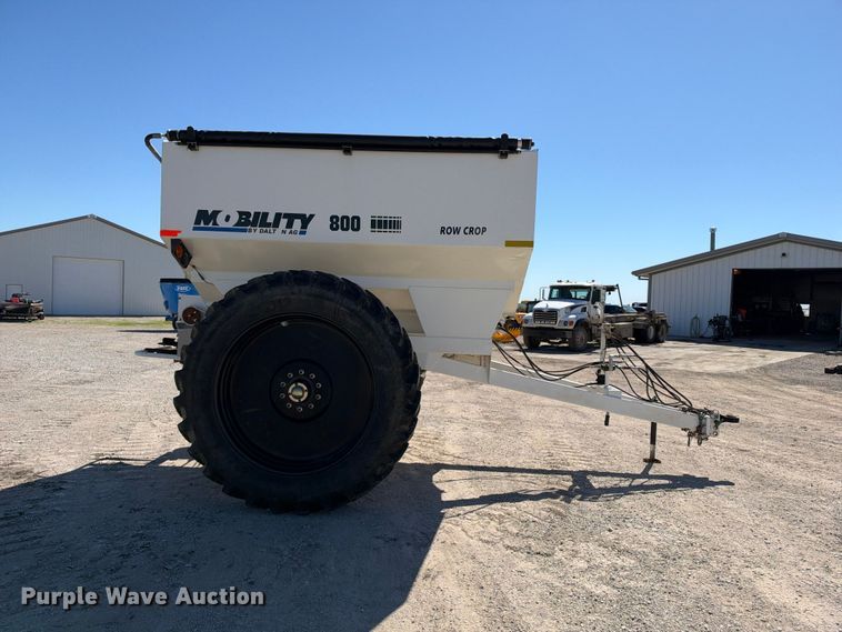 image for item EX2355 Dalton Ag Mobility 800 spreader