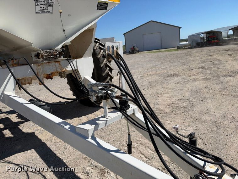image for item EX2355 Dalton Ag Mobility 800 spreader