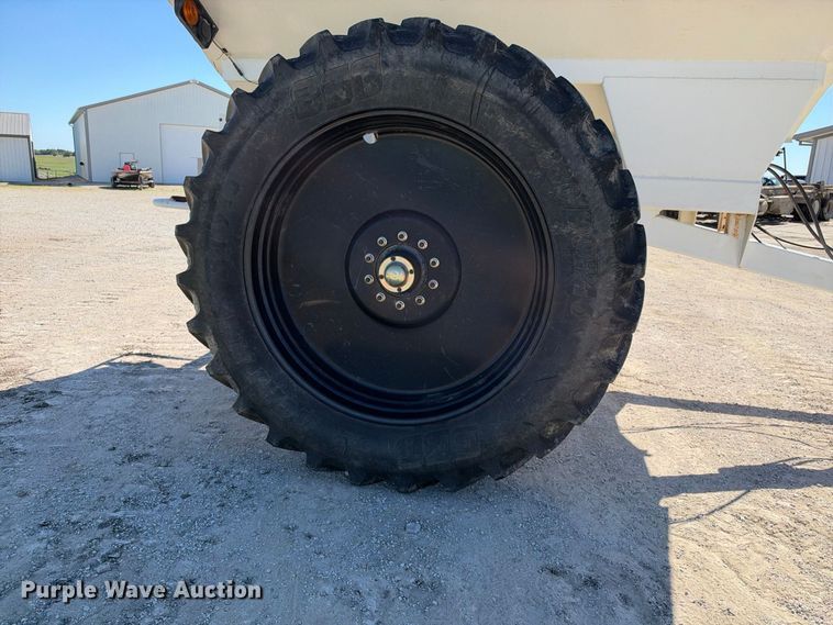 image for item EX2355 Dalton Ag Mobility 800 spreader
