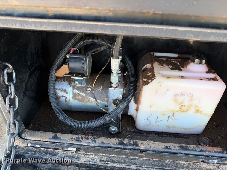 image for item EX2391 2012 Dodge Ram 2500 bale bed pickup truck