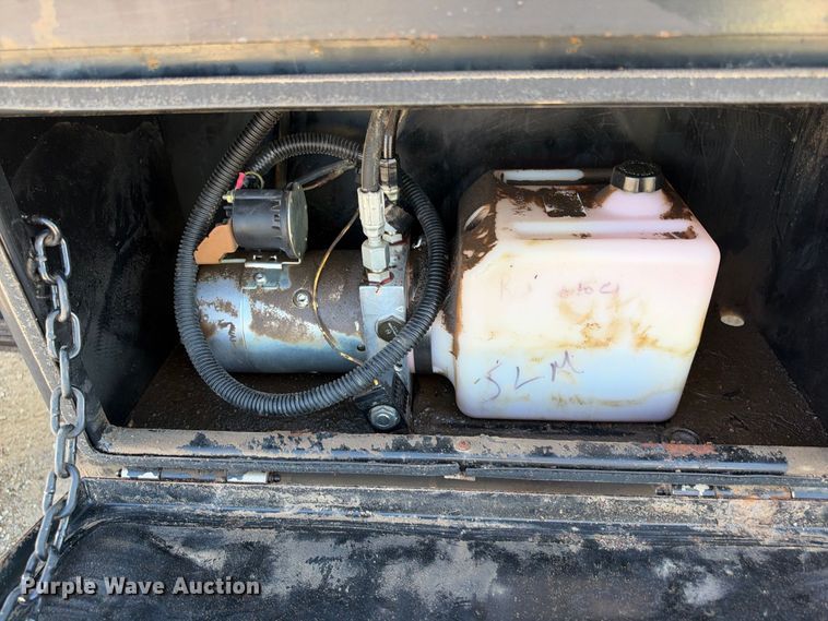 image for item EX2391 2012 Dodge Ram 2500 bale bed pickup truck