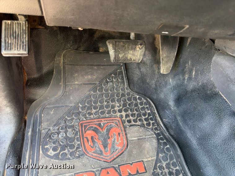 image for item EX2391 2012 Dodge Ram 2500 bale bed pickup truck
