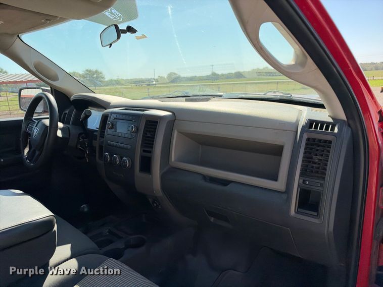 image for item EX2391 2012 Dodge Ram 2500 bale bed pickup truck