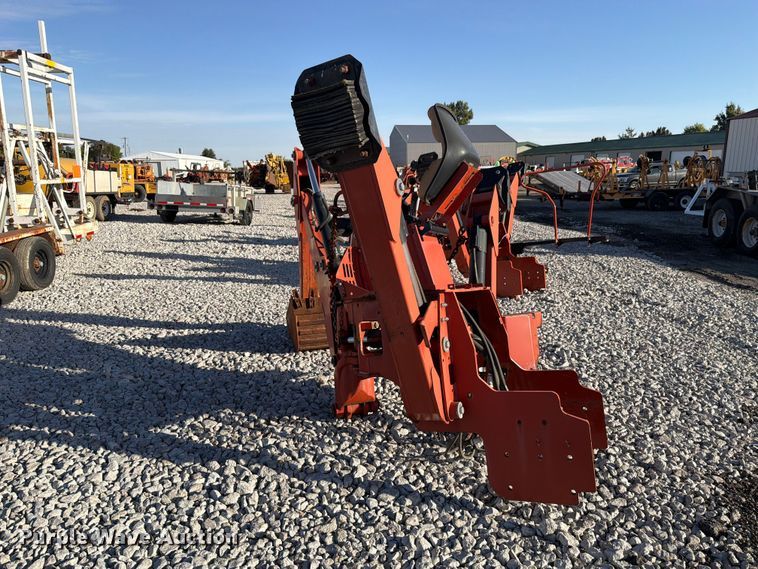 image for item EX4635 2015 Ditch Witch A920 backhoe attachment