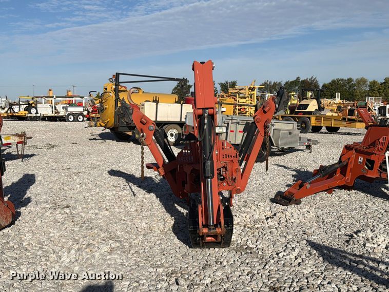 image for item EX4637 2016 Ditch Witch A920 backhoe attachment