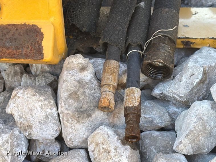 image for item EX4648 2004 Vermeer B930 backhoe attachment