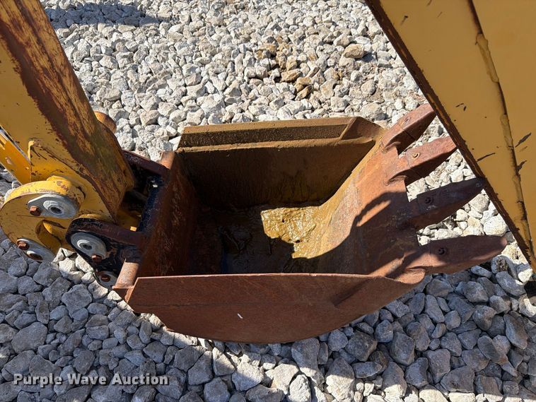 image for item EX4648 2004 Vermeer B930 backhoe attachment