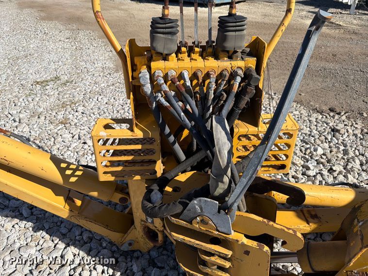 image for item EX4648 2004 Vermeer B930 backhoe attachment