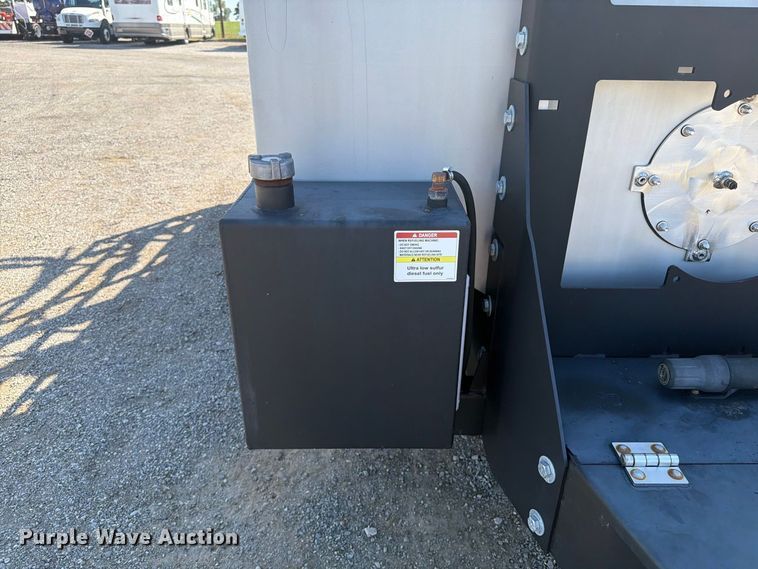 image for item FB5189 2021 Apex XA1200T-G2 hydroseeder
