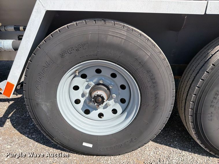 image for item FB5189 2021 Apex XA1200T-G2 hydroseeder