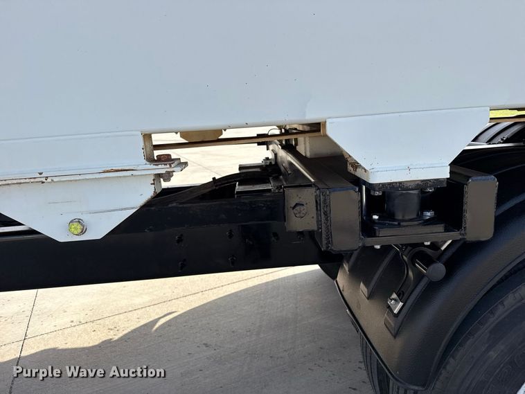 image for item FB6943 2021 International HV607 feed mixer truck
