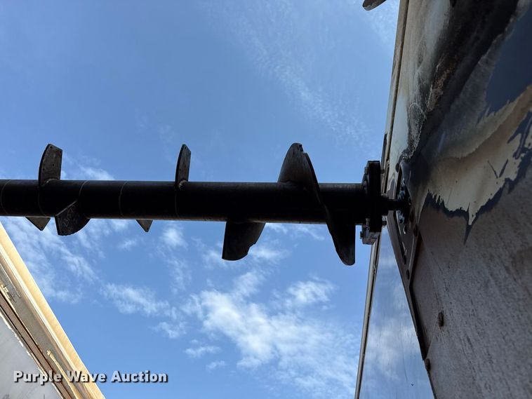 image for item FB6943 2021 International HV607 feed mixer truck