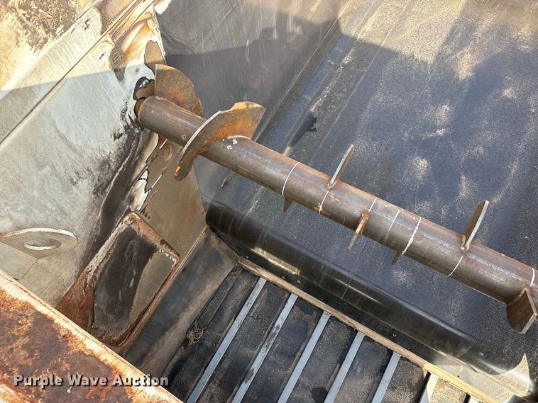 image for item FB6943 2021 International HV607 feed mixer truck