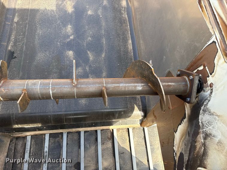 image for item FB6943 2021 International HV607 feed mixer truck