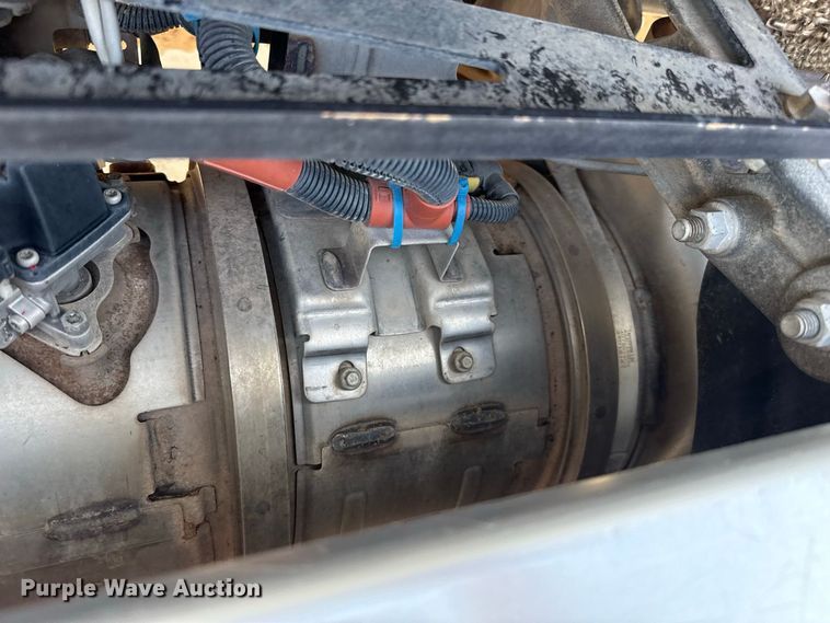 image for item FB6943 2021 International HV607 feed mixer truck
