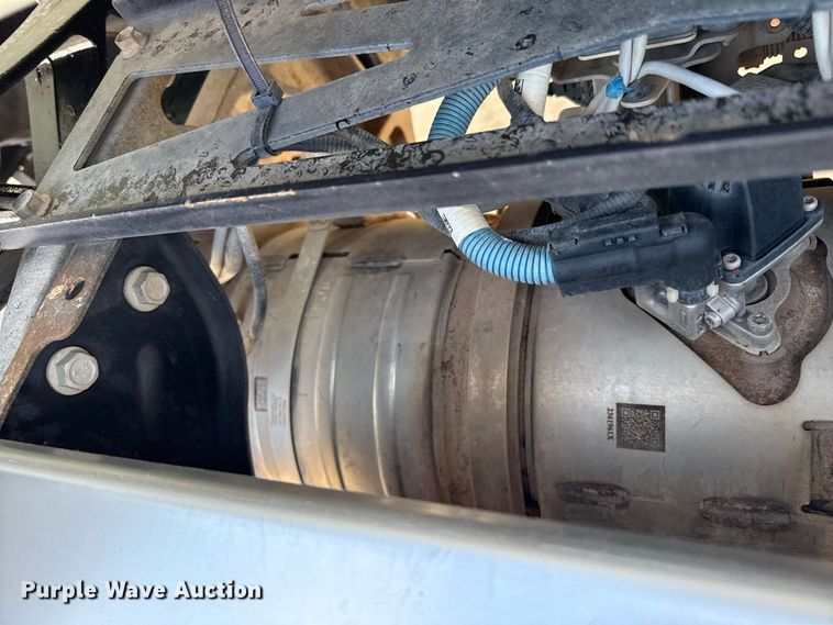 image for item FB6943 2021 International HV607 feed mixer truck