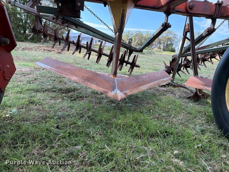 image for item FB8996 Sunflower 78J-19 sweep plow