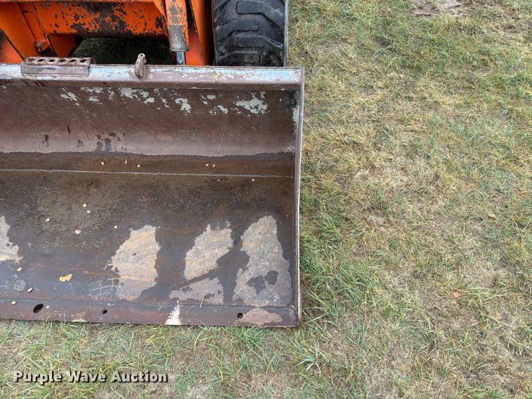 image for item FC0009 1999 Daewoo 1760XL skid steer loader