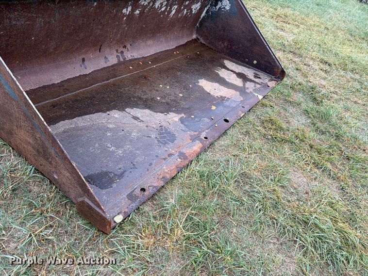 image for item FC0009 1999 Daewoo 1760XL skid steer loader