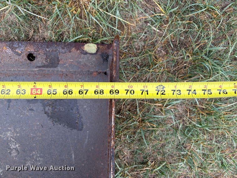 image for item FC0009 1999 Daewoo 1760XL skid steer loader