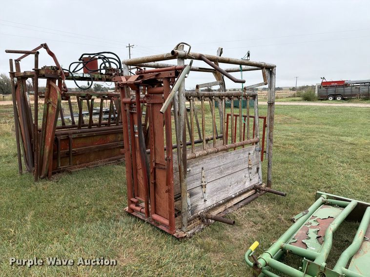 image for item FC0010 My-D Han-D livestock chute