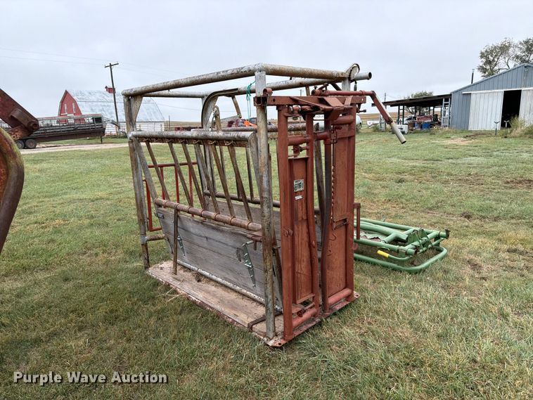 image for item FC0010 My-D Han-D livestock chute