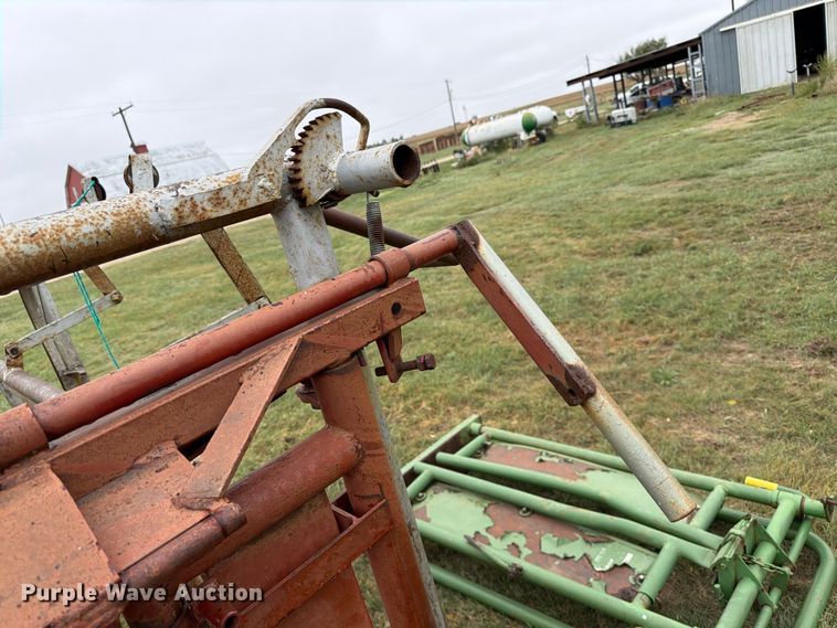 image for item FC0010 My-D Han-D livestock chute