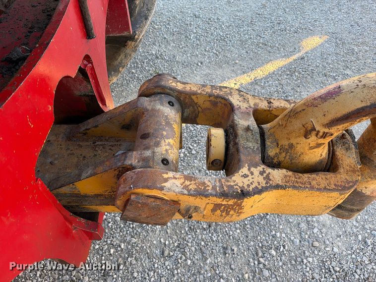 image for item FC3404 John Deere 1810E scraper