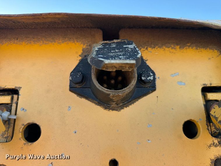image for item FC3404 John Deere 1810E scraper
