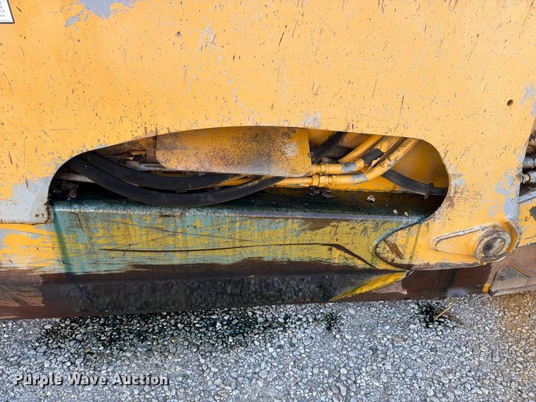 image for item FC3404 John Deere 1810E scraper