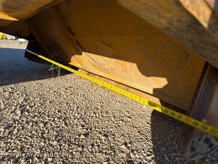 image for item FC3404 John Deere 1810E scraper
