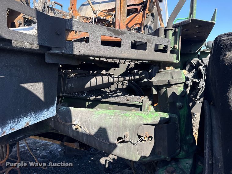 image for item FC4514 2011 John Deere 4930 sprayer