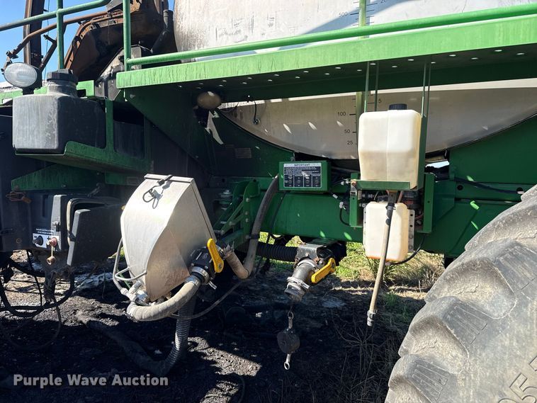 image for item FC4514 2011 John Deere 4930 sprayer