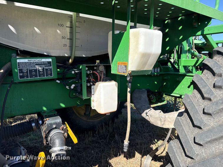 image for item FC4514 2011 John Deere 4930 sprayer
