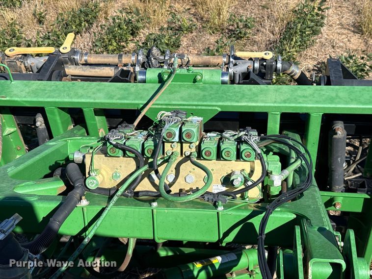 image for item FC4514 2011 John Deere 4930 sprayer