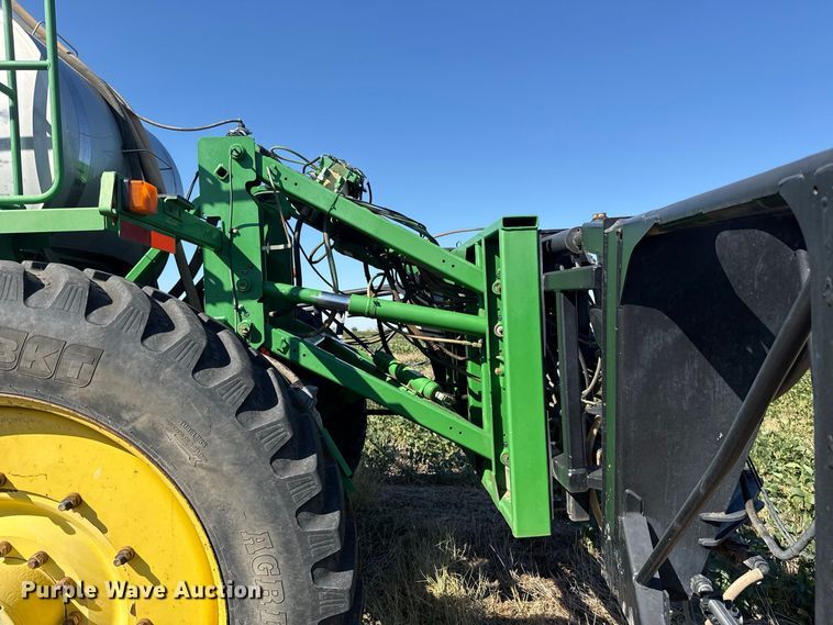 image for item FC4514 2011 John Deere 4930 sprayer