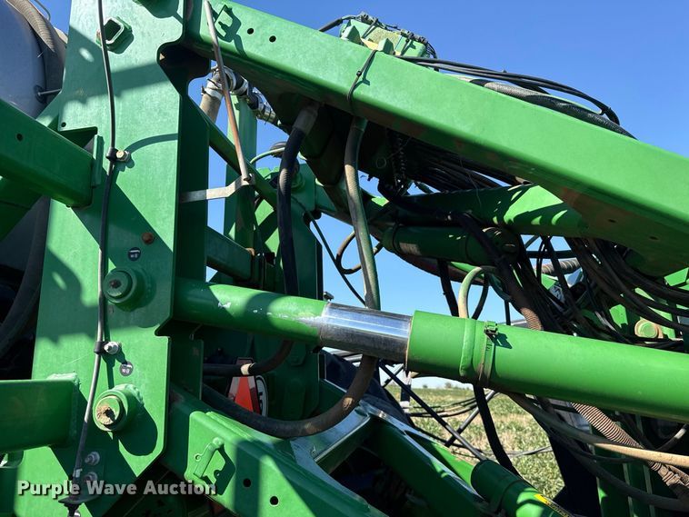 image for item FC4514 2011 John Deere 4930 sprayer
