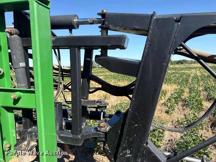 image for item FC4514 2011 John Deere 4930 sprayer