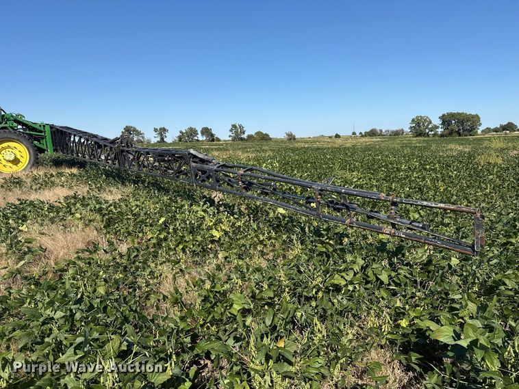 image for item FC4514 2011 John Deere 4930 sprayer