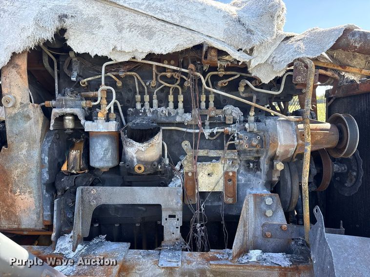 image for item FC4514 2011 John Deere 4930 sprayer