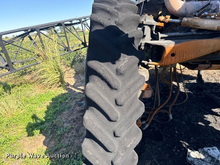 image for item FC4514 2011 John Deere 4930 sprayer