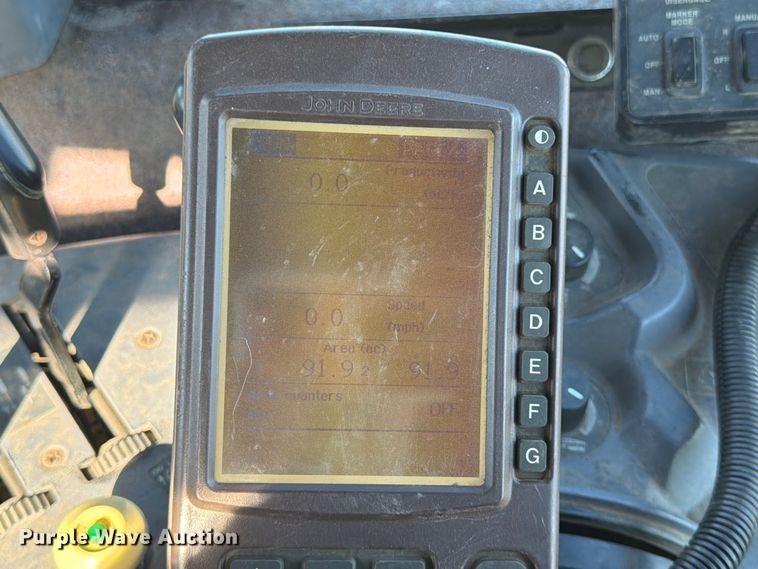 image for item FG0781 1999 John Deere 1780 MaxEmerge Plus Conservation planter